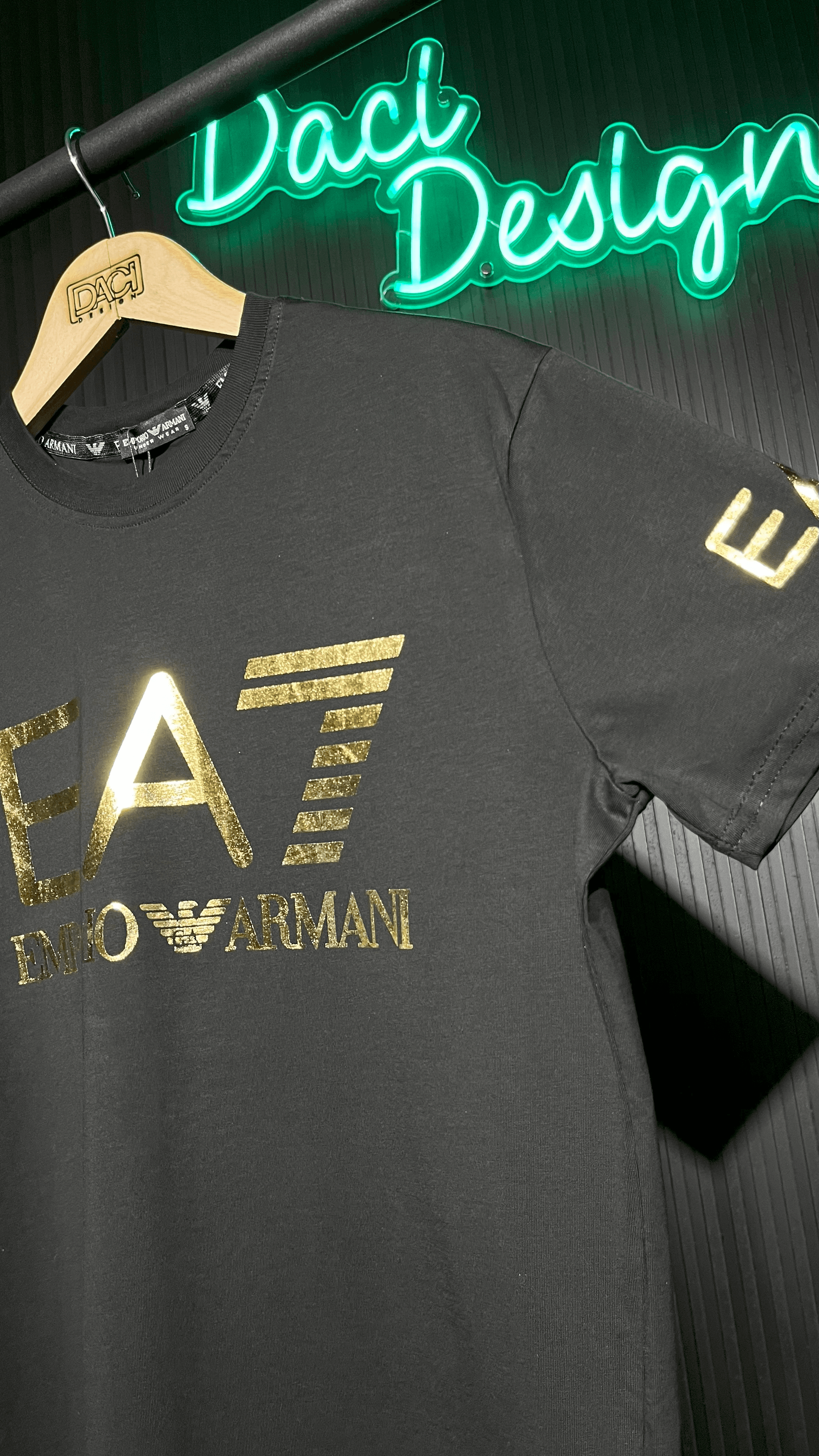 EA7 YALDIZLI SİYAH PREMİUM T-SHİRT