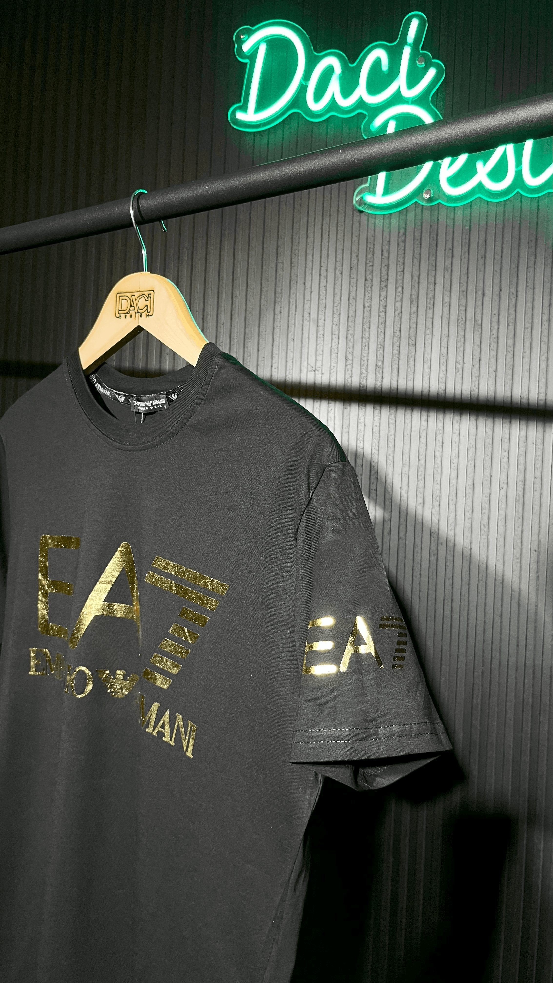 EA7 YALDIZLI SİYAH PREMİUM T-SHİRT