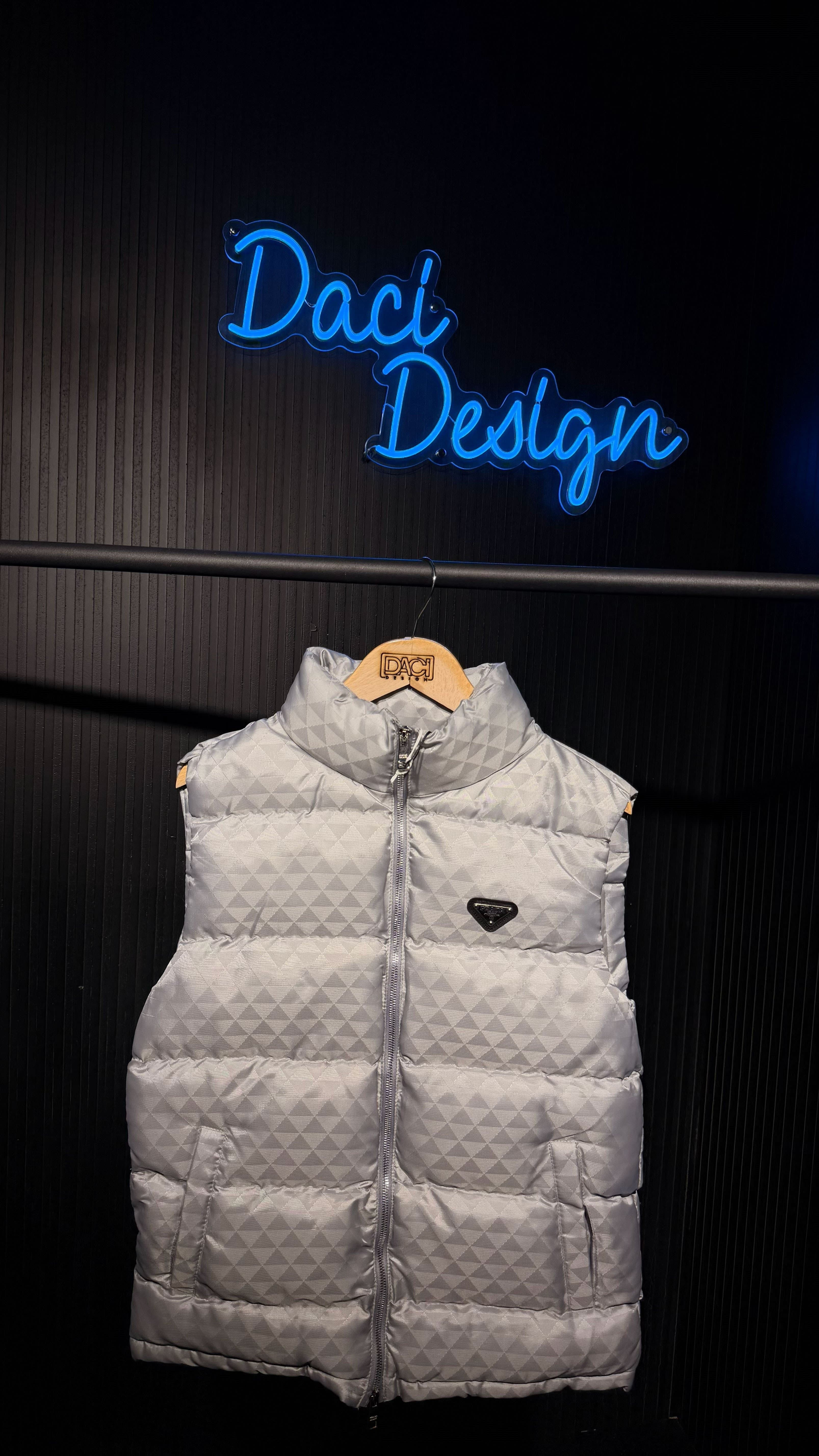 LÜKS PRADA GRİ YELEK