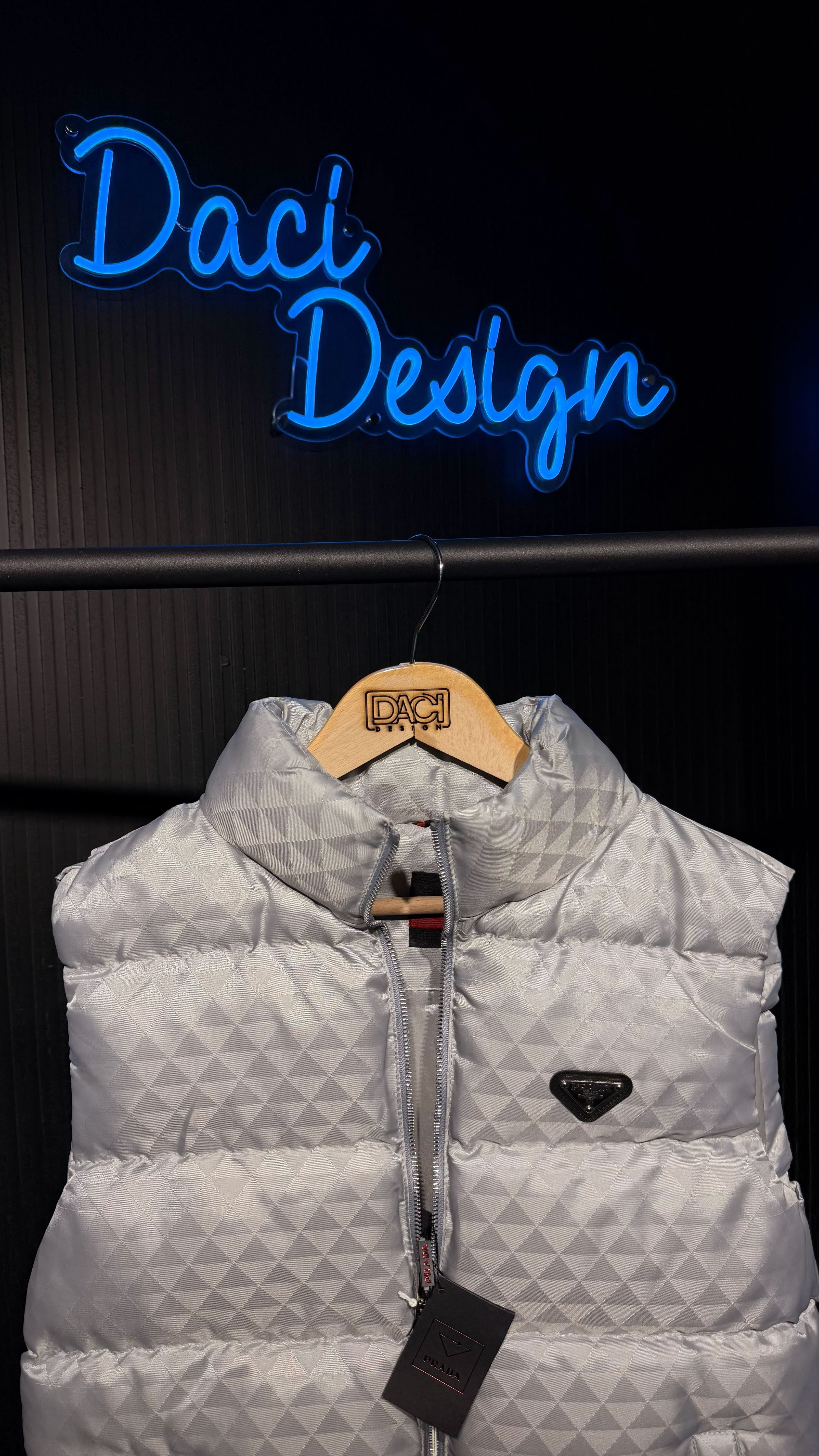 LÜKS PRADA GRİ YELEK